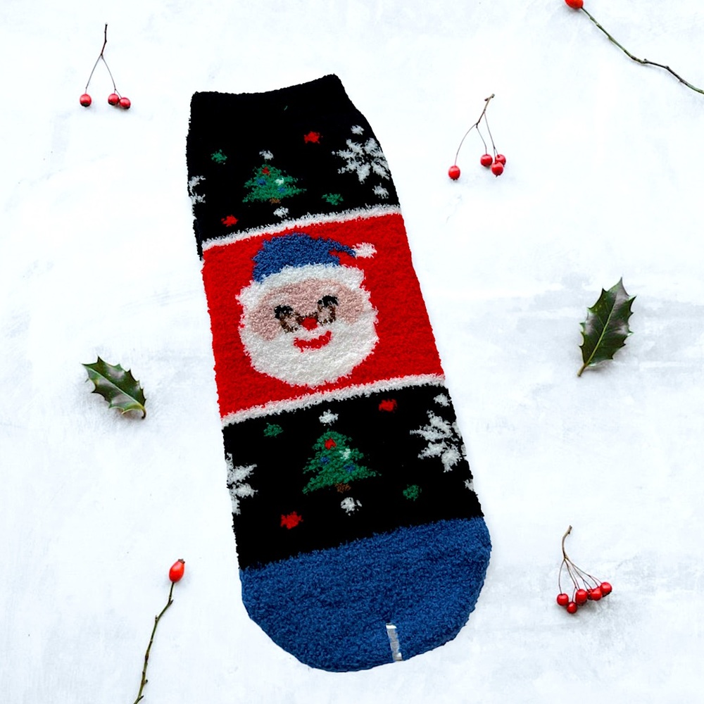 Santa Plush Comfy Warm And Toasty Fuzzy Christmas Socks One Pair NEW XMAS Winter